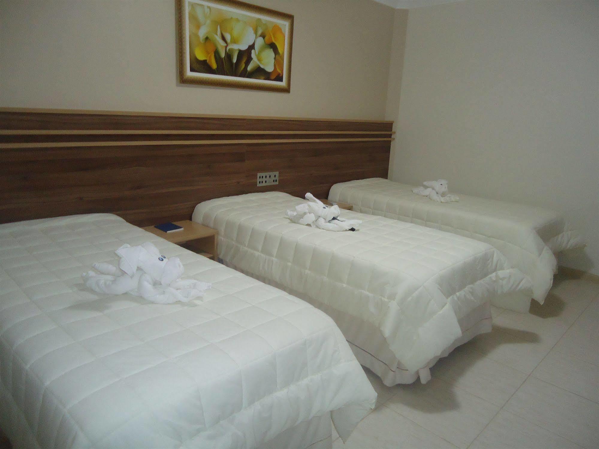 Hotel Dom Baroni 구아라푸아바 외부 사진